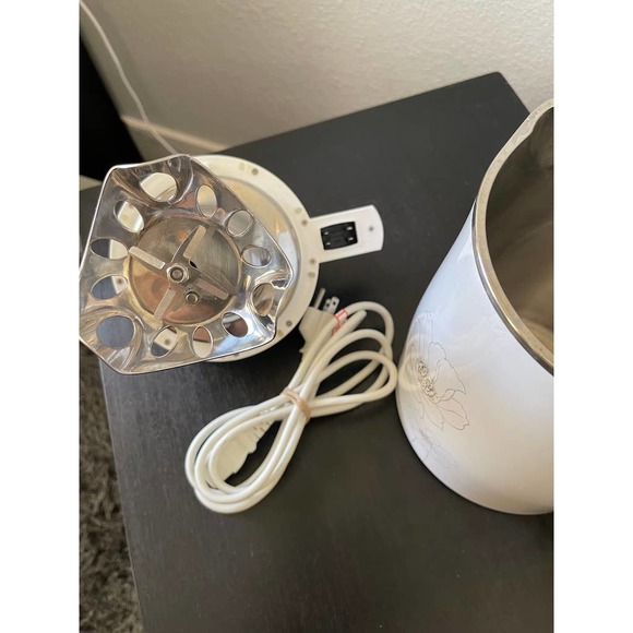 Joyoung Soy Milk Maker - Picture 4 of 6